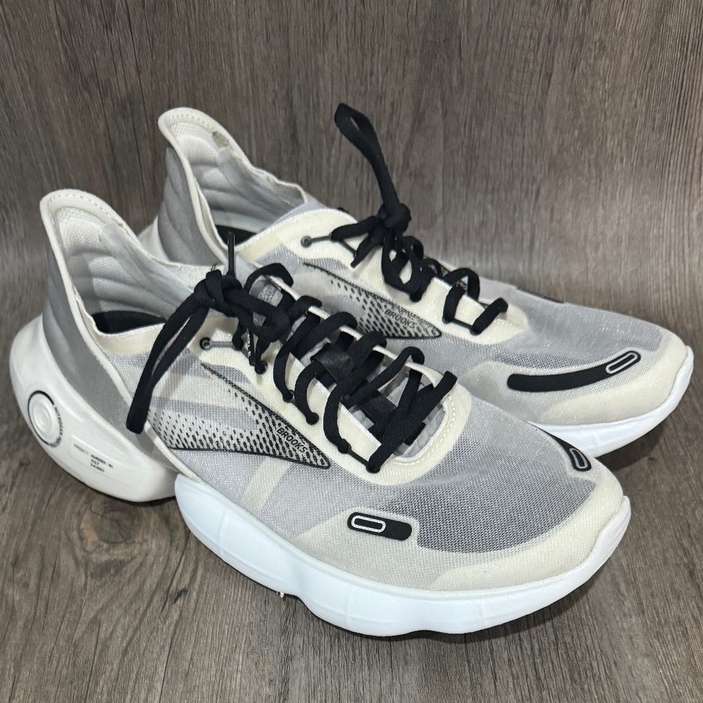 Brooks Aurora BL Mens Road Running Shoes White Black Size 12.5
